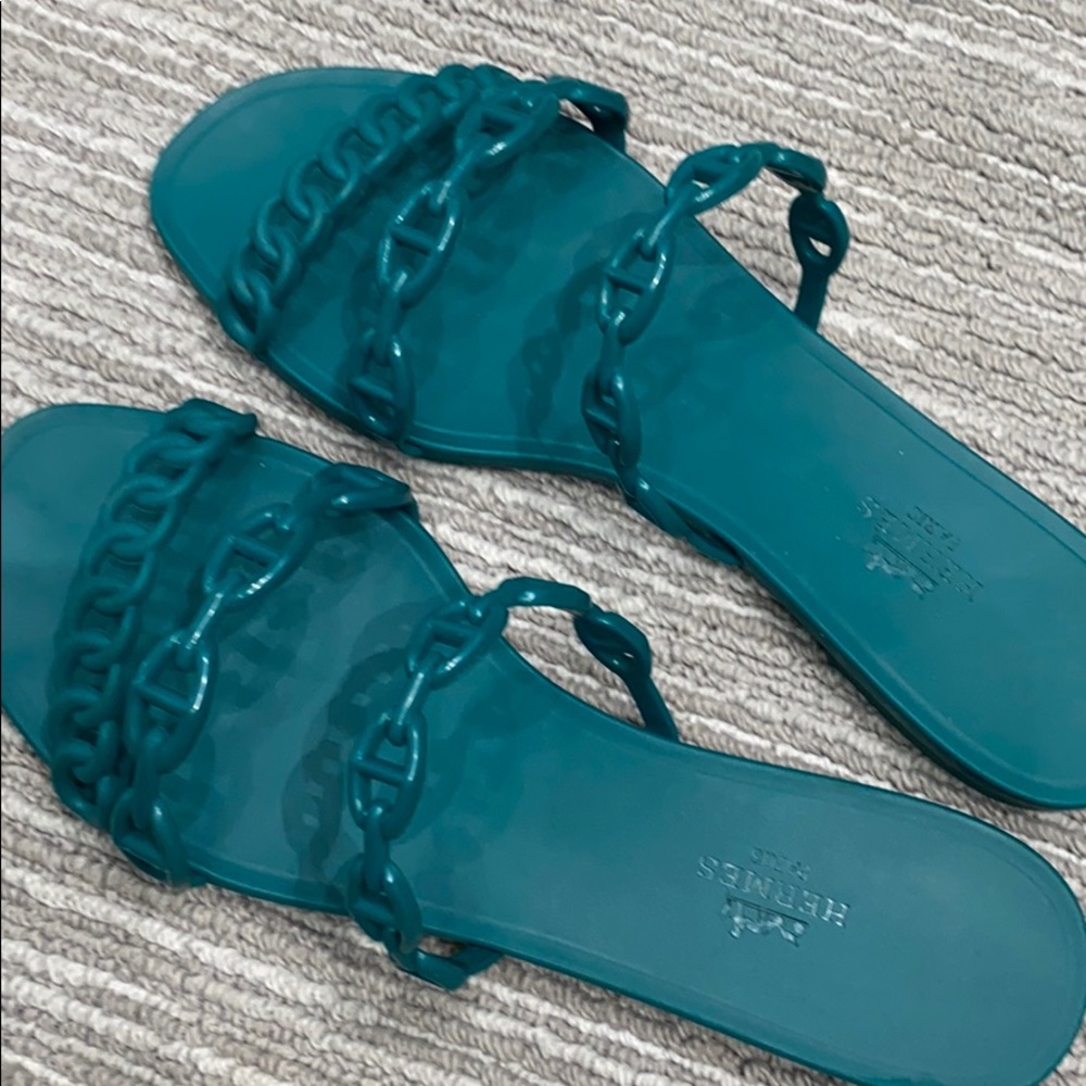 “”SOLD”” Hermès Rivage sandals teal size 37